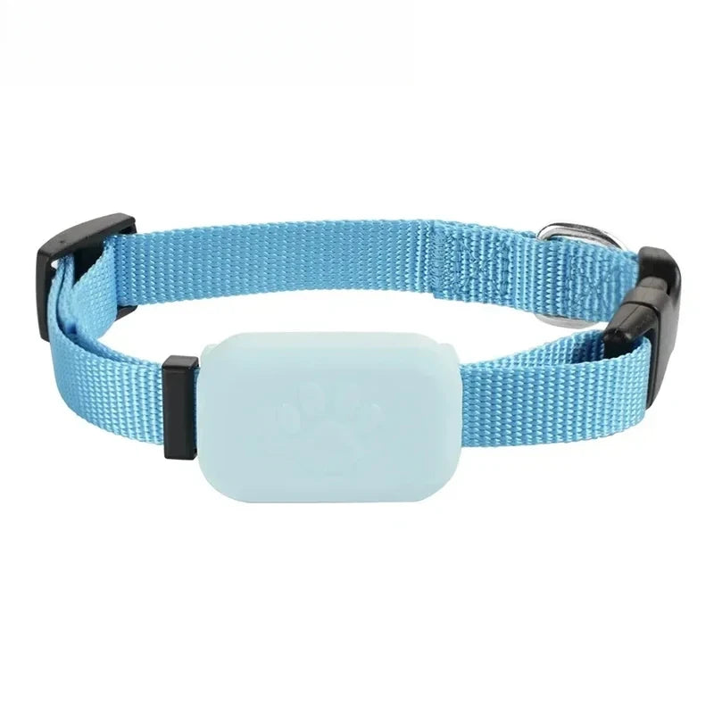 Pet Bluetooth GPS Tracker Dog Mini Tracking Movement Alert Collars Anti Lost Tracker for Cats and Puppies Remote Global Locator